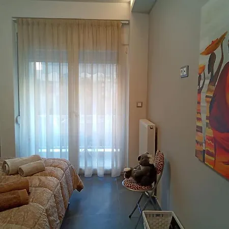 Artemis Luxury In Iktinou Pedestrian & Mitropolitou Iossif Area 塞萨洛尼基