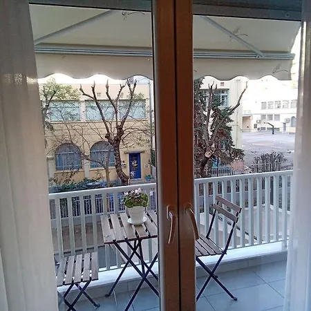 Artemis Luxury In Iktinou Pedestrian & Mitropolitou Iossif Area