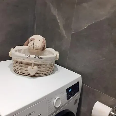 Artemis Luxury In Iktinou Pedestrian & Mitropolitou Iossif Area