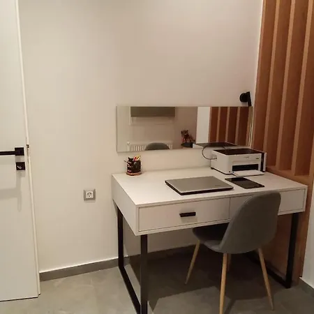 Artemis Luxury In Iktinou Pedestrian & Mitropolitou Iossif Area *