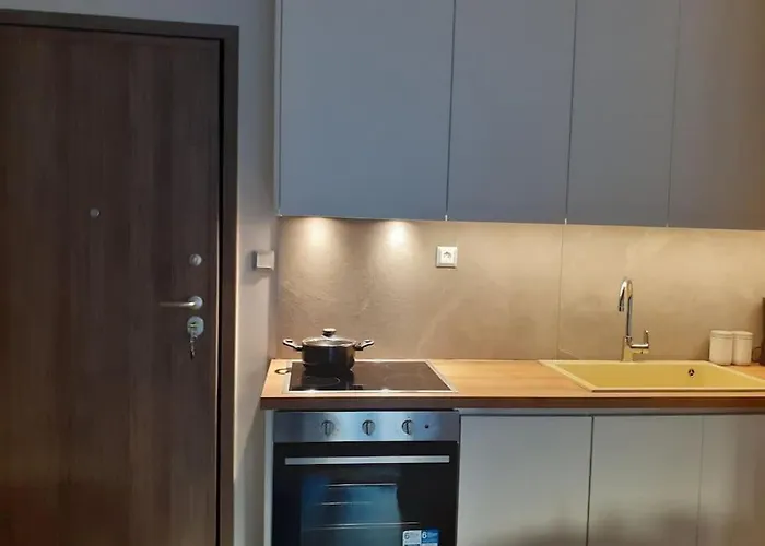 Artemis Luxury In Iktinou Pedestrian & Mitropolitou Iossif Area *