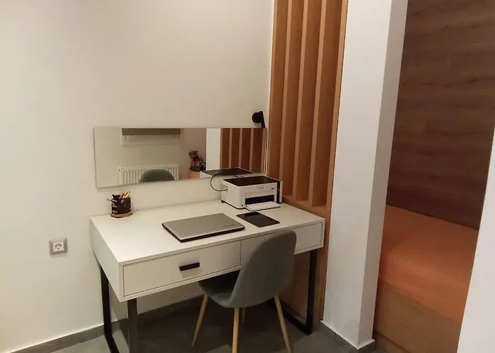 Artemis Luxury In Iktinou Pedestrian & Mitropolitou Iossif Area * 塞萨洛尼基