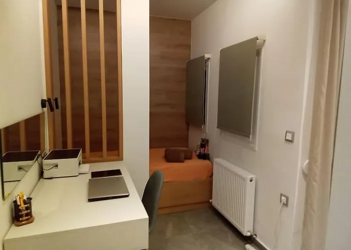 Artemis Luxury In Iktinou Pedestrian & Mitropolitou Iossif Area 公寓 *