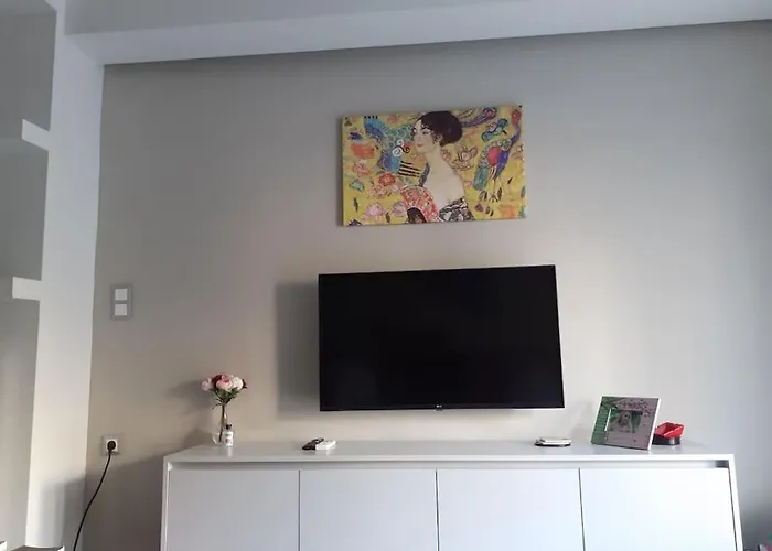 Artemis Luxury In Iktinou Pedestrian & Mitropolitou Iossif Area * 塞萨洛尼基