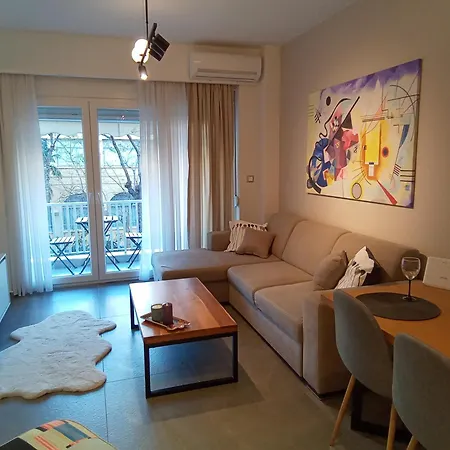 Artemis Luxury In Iktinou Pedestrian & Mitropolitou Iossif Area