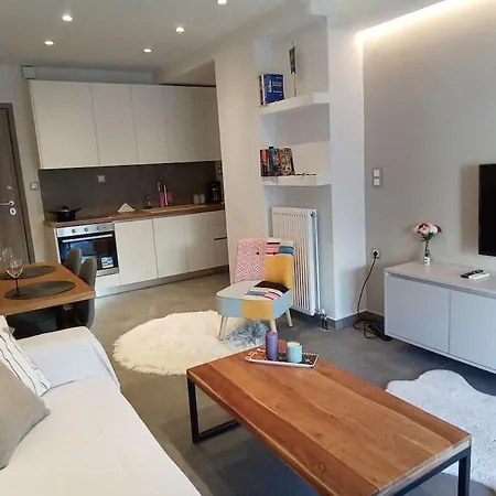 Apartment Artemis Luxury In Iktinou Pedestrian & Mitropolitou Iossif Area Thessaloniki