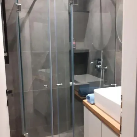 Artemis Luxury In Iktinou Pedestrian & Mitropolitou Iossif Area Салоники