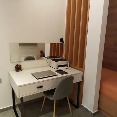 Artemis Luxury In Iktinou Pedestrian & Mitropolitou Iossif Area * Thessaloniki