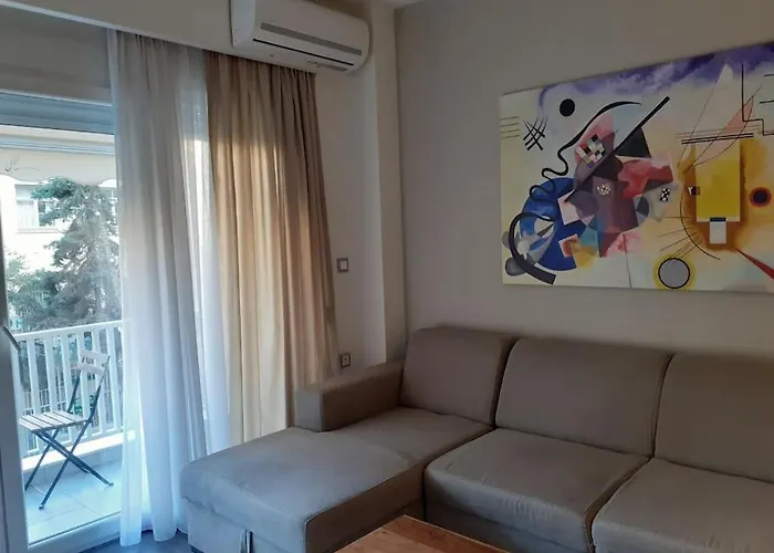 Artemis Luxury In Iktinou Pedestrian & Mitropolitou Iossif Area * Thessaloniki