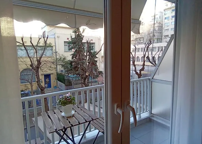 Artemis Luxury In Iktinou Pedestrian & Mitropolitou Iossif Area Apartment Thessaloniki