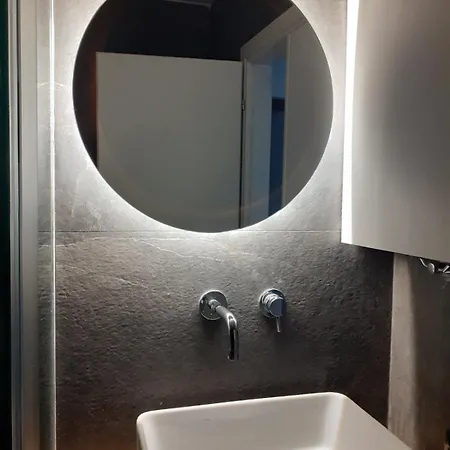 شقة Artemis Luxury In Iktinou Pedestrian & Mitropolitou Iossif Area