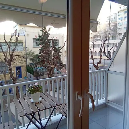 Artemis Luxury In Iktinou Pedestrian & Mitropolitou Iossif Area شقة سالونيك