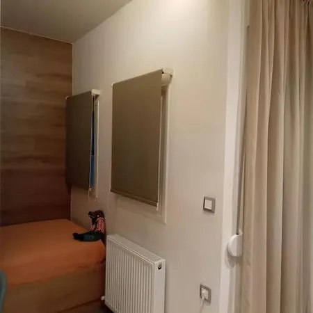 Artemis Luxury In Iktinou Pedestrian & Mitropolitou Iossif Area شقة سالونيك